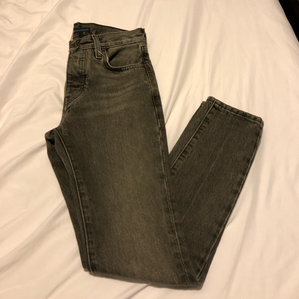 Levi’s high waisted jeans